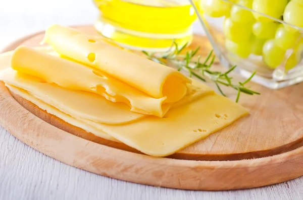 Sliced cheese — Stock Photo, Image