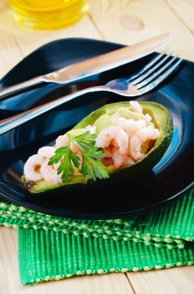 Avocado and Shrimps — Stock Photo, Image