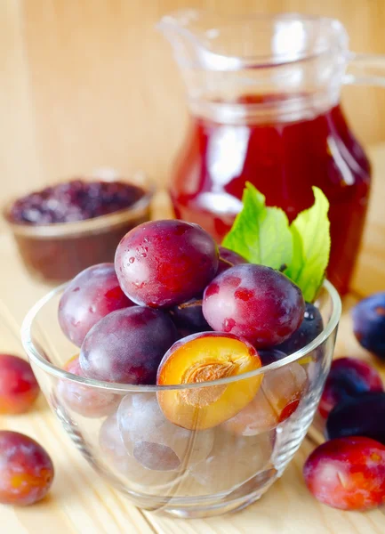 Pflaumen und Marmelade — Stockfoto