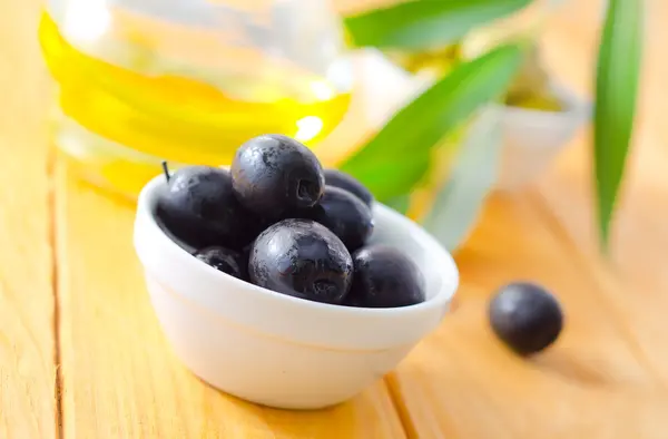 Black olives — Stock Photo, Image