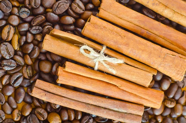 Cinnamon and coffee — Stock Photo, Image