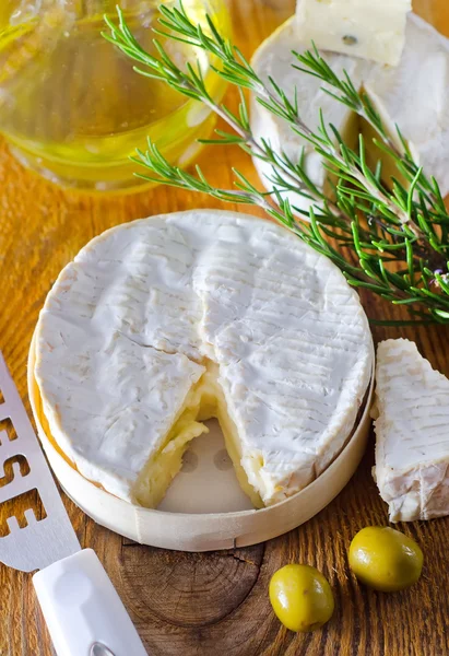 Camembert. —  Fotos de Stock