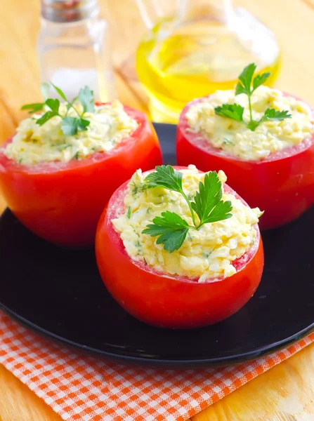 Tomato with cheese — Stock Photo, Image