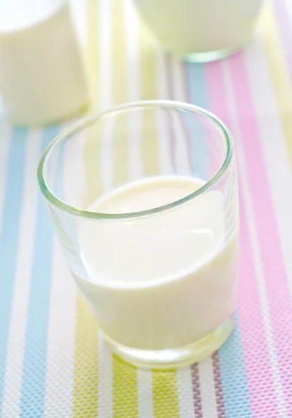 Leche fresca — Foto de Stock