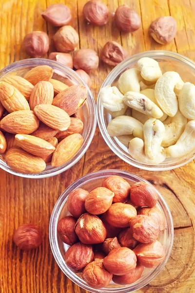 Different kind of nuts — Stock Photo, Image