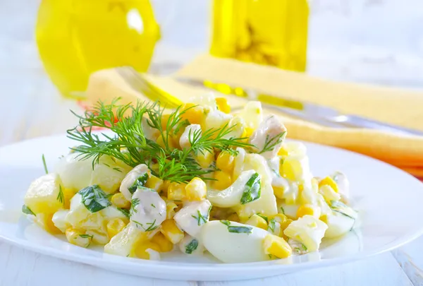 Fresh salad — Stock Photo, Image