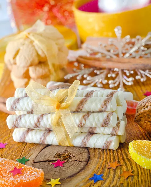 Wafer and christmas decoration — Stock Photo, Image