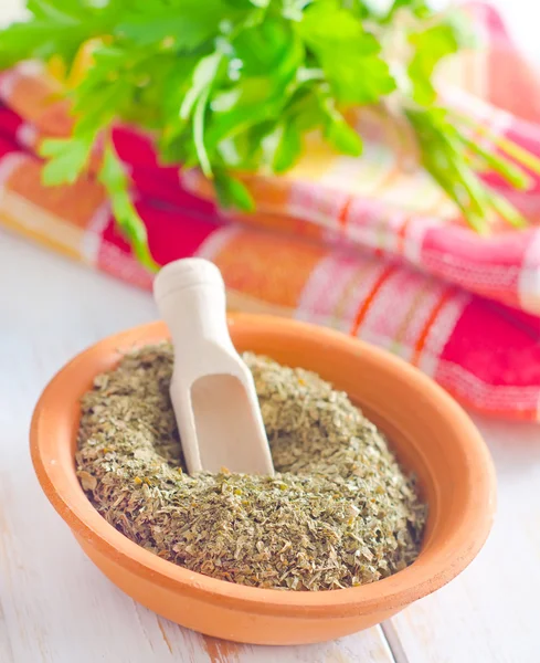 Salsa seca na tigela, salsa verde — Fotografia de Stock