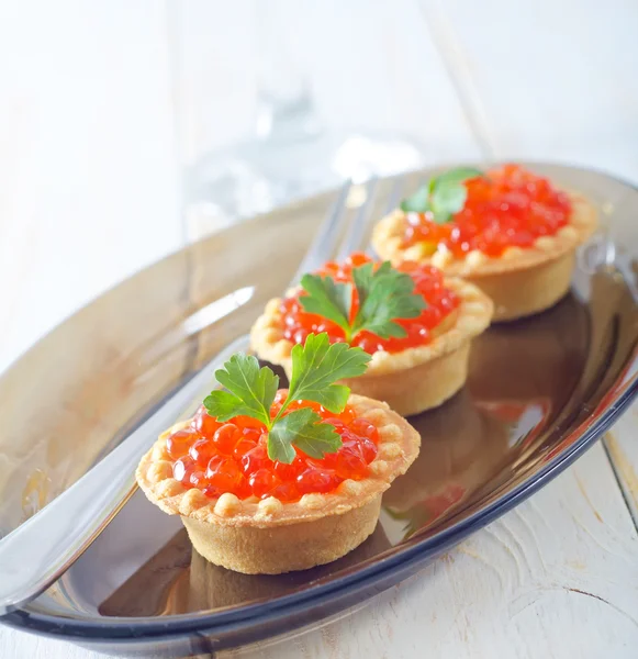 Tartalets with caviar — Stock Photo, Image