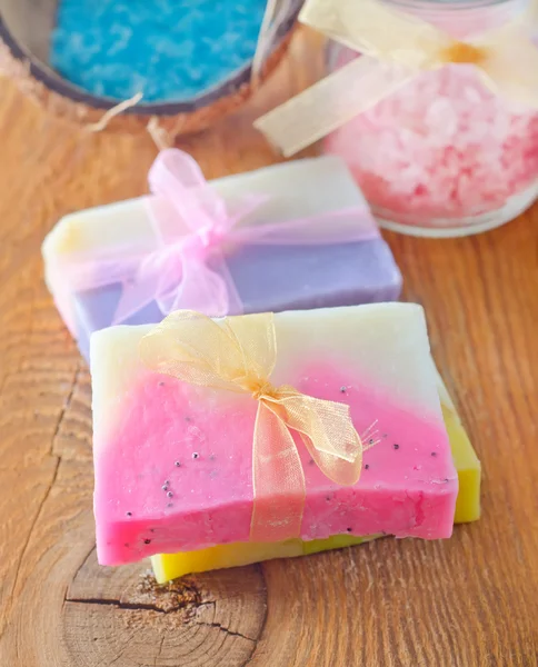 Soap and salt — Stock Photo, Image
