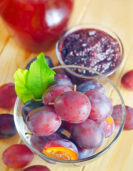 Pflaume mit Marmelade — Stockfoto