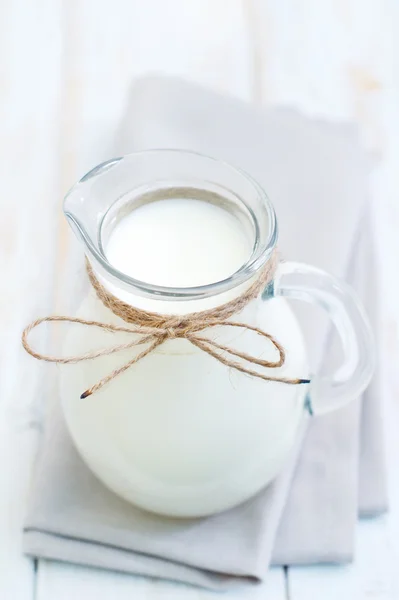 Fresh milk — Stock Photo, Image