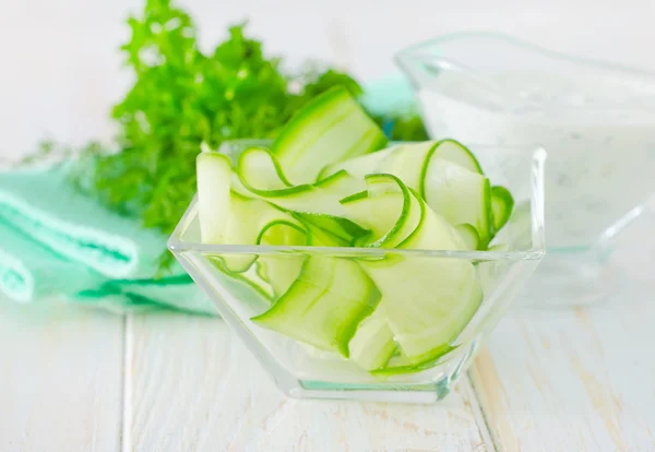 Salade met komkommer — Stockfoto
