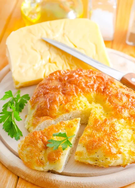 Bread with cheese — Stock Photo, Image