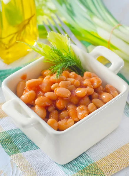 白いんげん豆のトマトソース — ストック写真