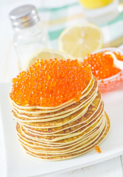 Pancakes with caviar — Stock Photo, Image