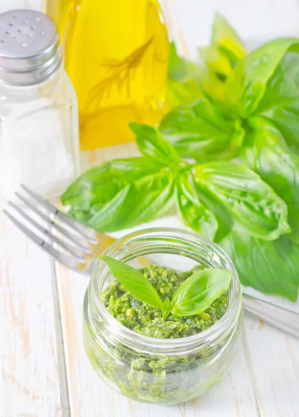 Homemade pesto — Stock Photo, Image