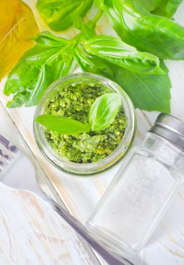 ev yapımı pesto