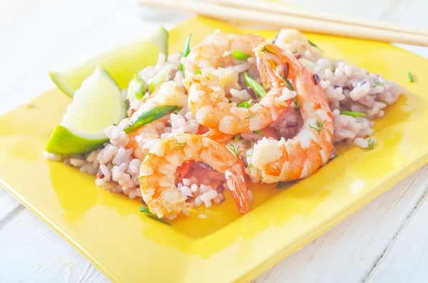 Rice with shrimps — Stock Photo, Image