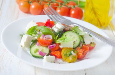 Yunan salatası