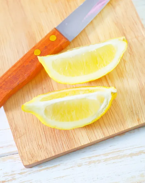 Färsk citron — Stockfoto