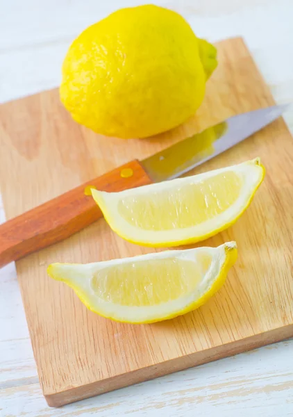 Färsk citron — Stockfoto