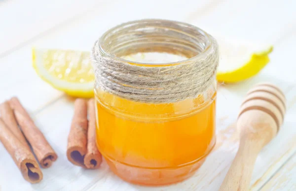 Honey,cinnamon,and lemon — Stock Photo, Image