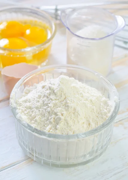 Ingredients for dough — Stock Photo, Image