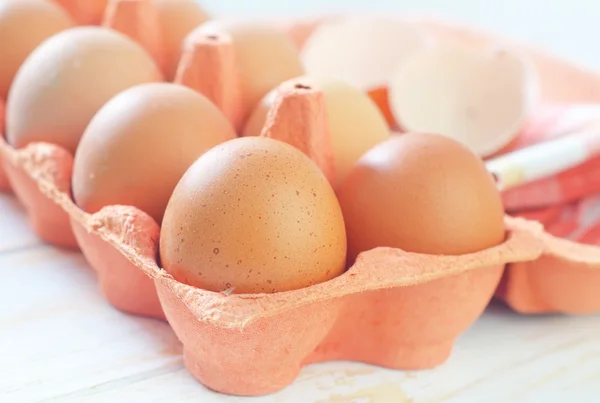 Raw eggs — Stock Photo, Image