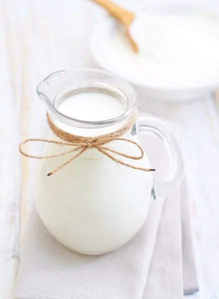 Fresh milk — Stock Photo, Image