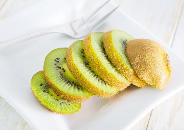 Färsk kiwi — Stockfoto