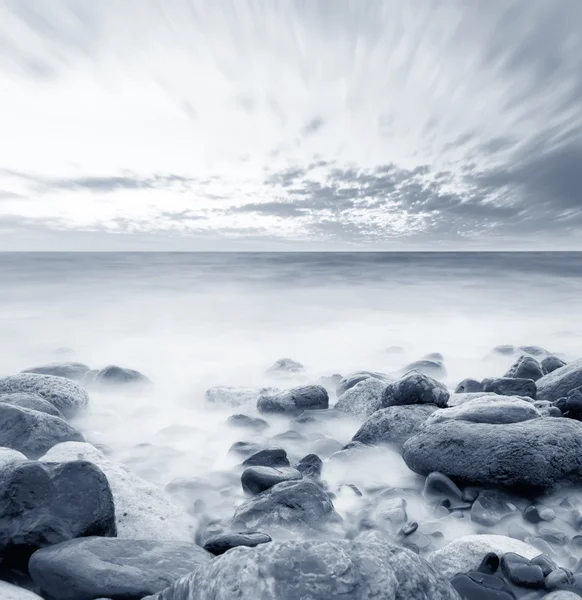 Deniz günbatımı üzerinde — Stok fotoğraf