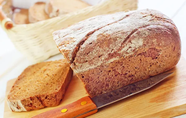 Fresh bread — Stock Photo, Image