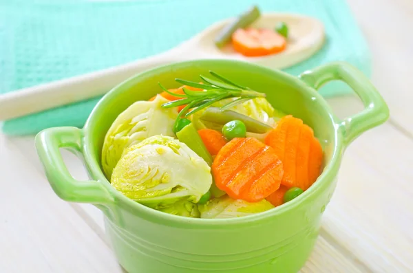 Vegetables in pot — Stock Photo, Image