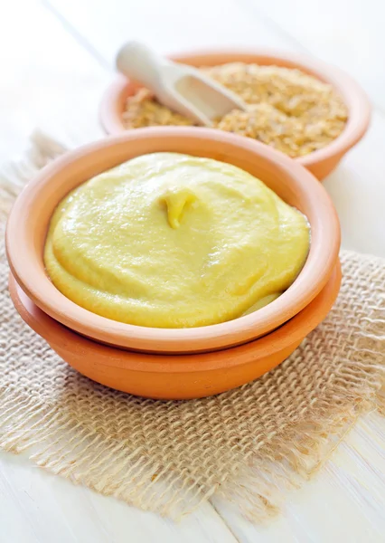 Mustard in a bowl — Stock Photo, Image