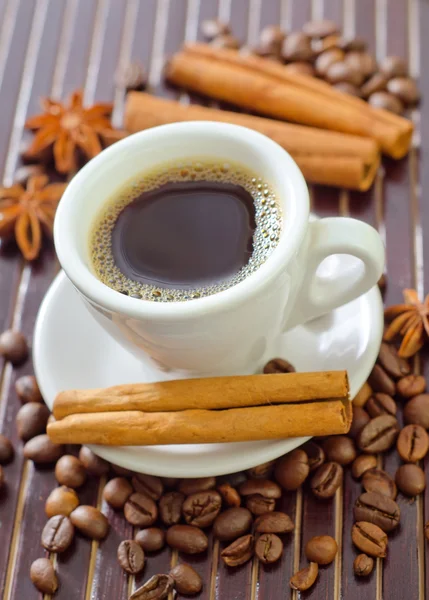 Coffee and aroma spice — Stock Photo, Image