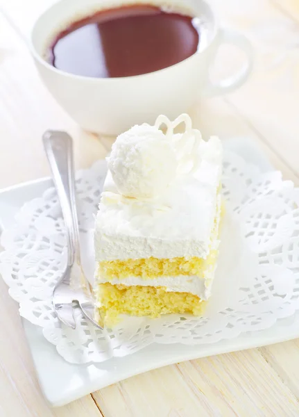 Cake with coffee — Stock Photo, Image