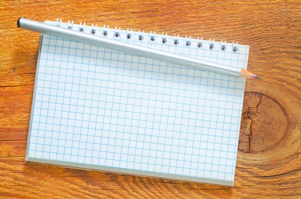 Note and pencil — Stock Photo, Image