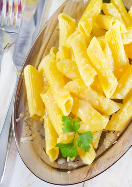 Pasta with cheese — Stock Photo, Image