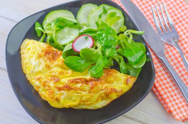omlet salatası ile