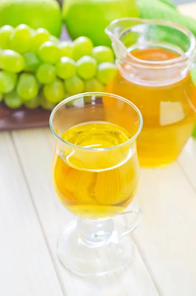 Saft im Glas — Stockfoto