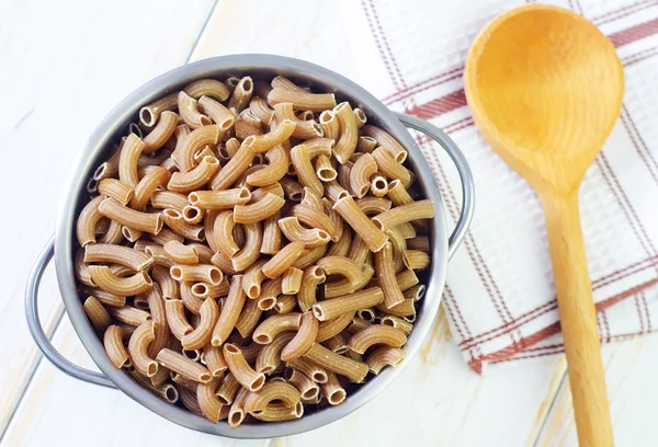 Rå pasta — Stockfoto