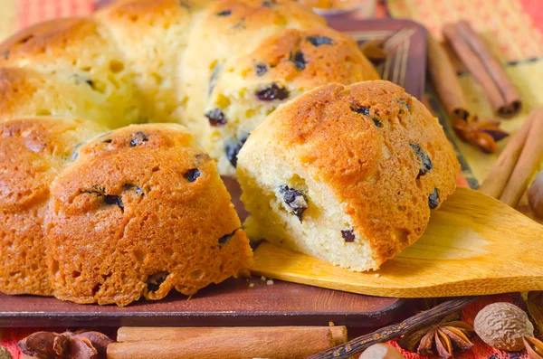 Cake on a plate — Stock Photo, Image