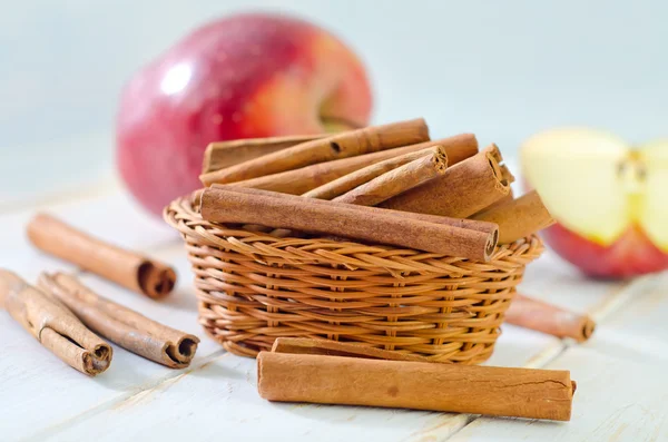 Manzanas y canela — Foto de Stock