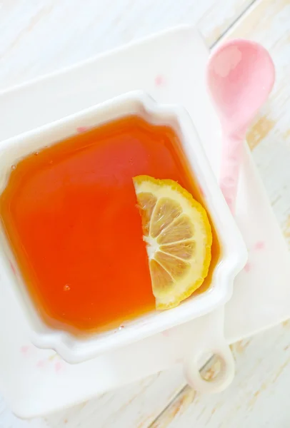 Chá Jasmin com limão — Fotografia de Stock
