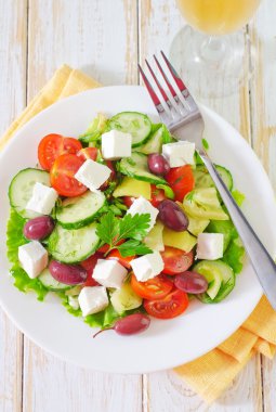 Yunan salatası