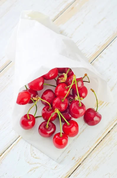 Cerezas rojas — Foto de Stock