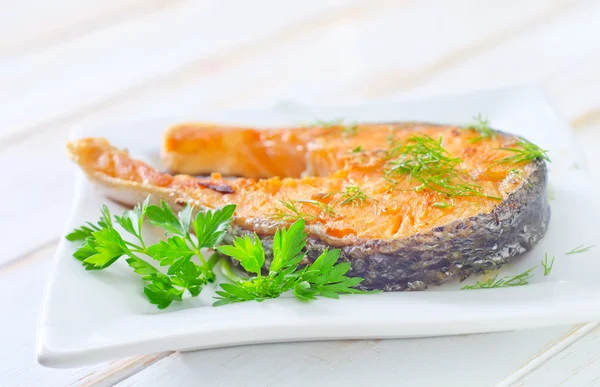 Fried salmon — Stock Photo, Image