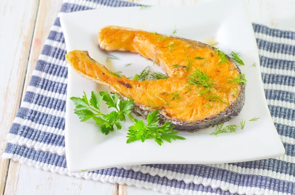 Fried salmon — Stock Photo, Image