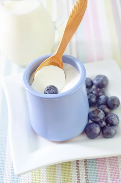 Yogur con arándanos — Foto de Stock